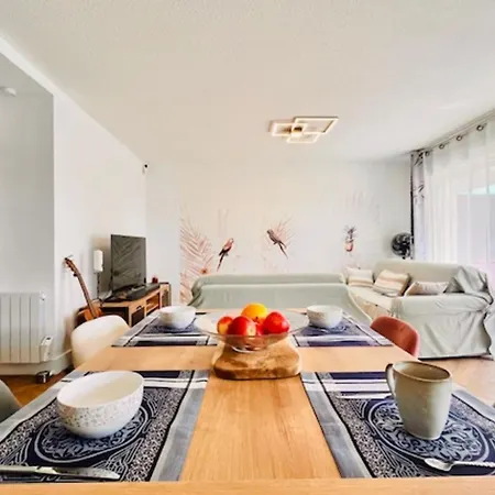 Bright In For 4 People Aytré