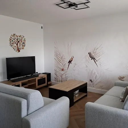 View T2 - Terrace - Walk - Parking אייטר